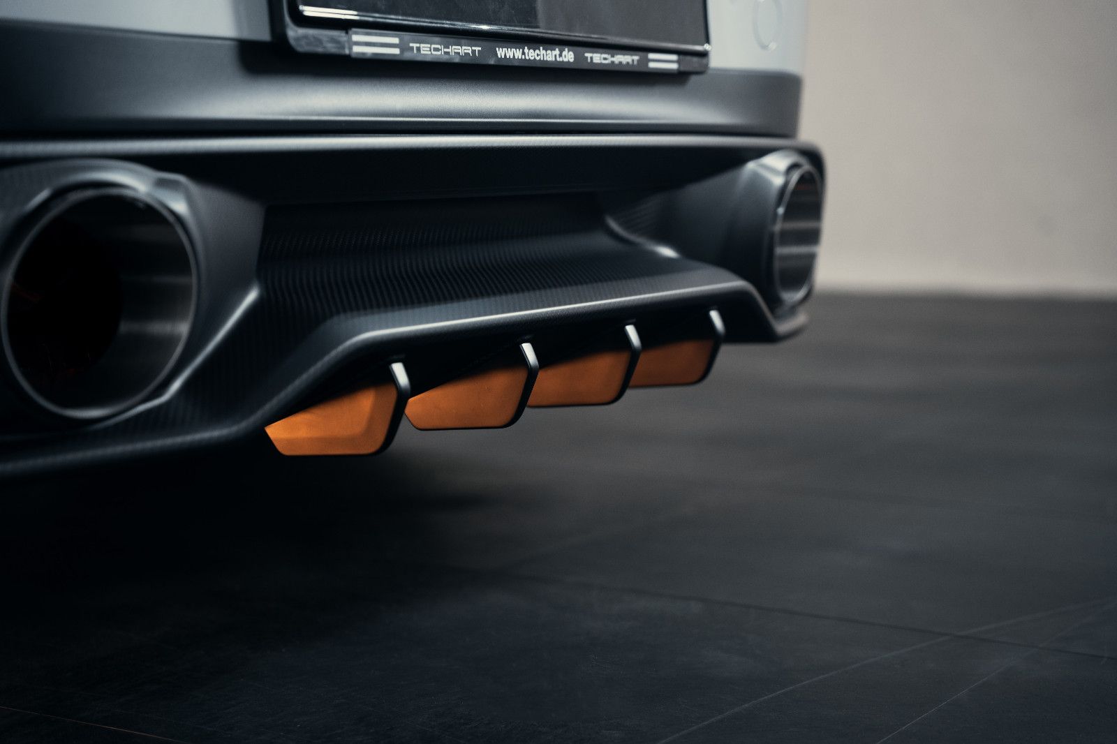 Fahrzeugabbildung TECHART Tsport R I PDLS I Bose I 360° I 18-Wege I 1. Hd