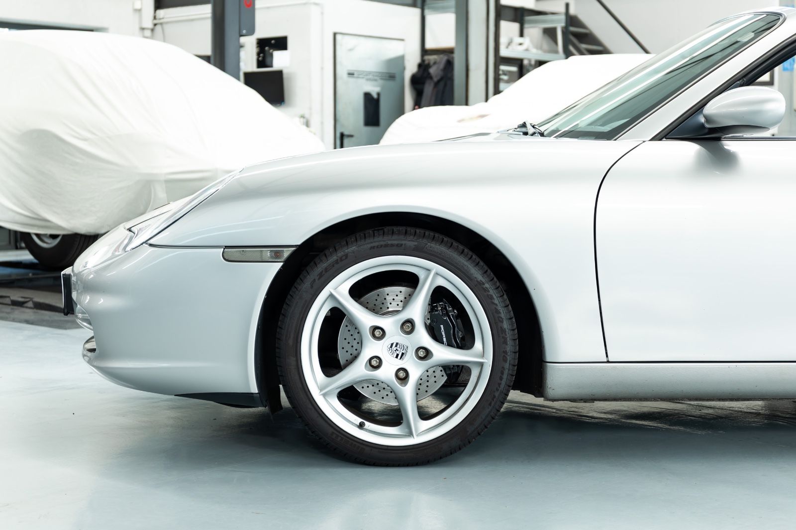 Fahrzeugabbildung Porsche 996 I 911 Carrera Cabriolet I Bose I 1. Lack