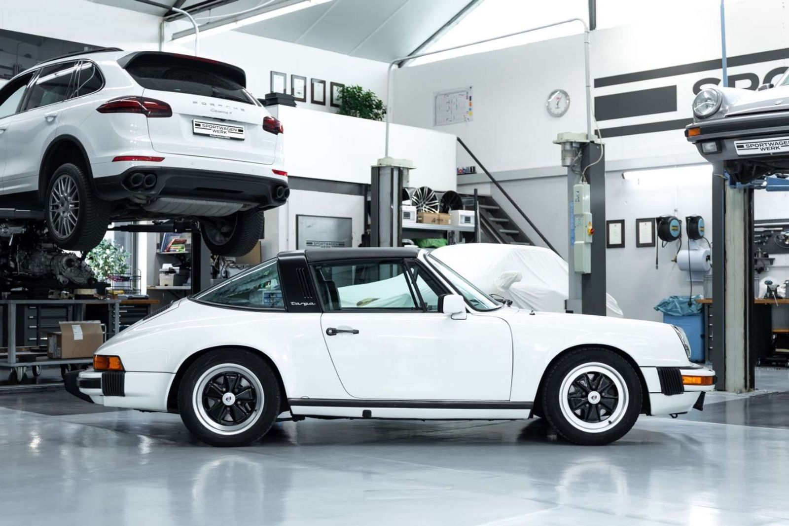 Fahrzeugabbildung Porsche 911 SC Targa I Motor Revidiert I Top Zustand