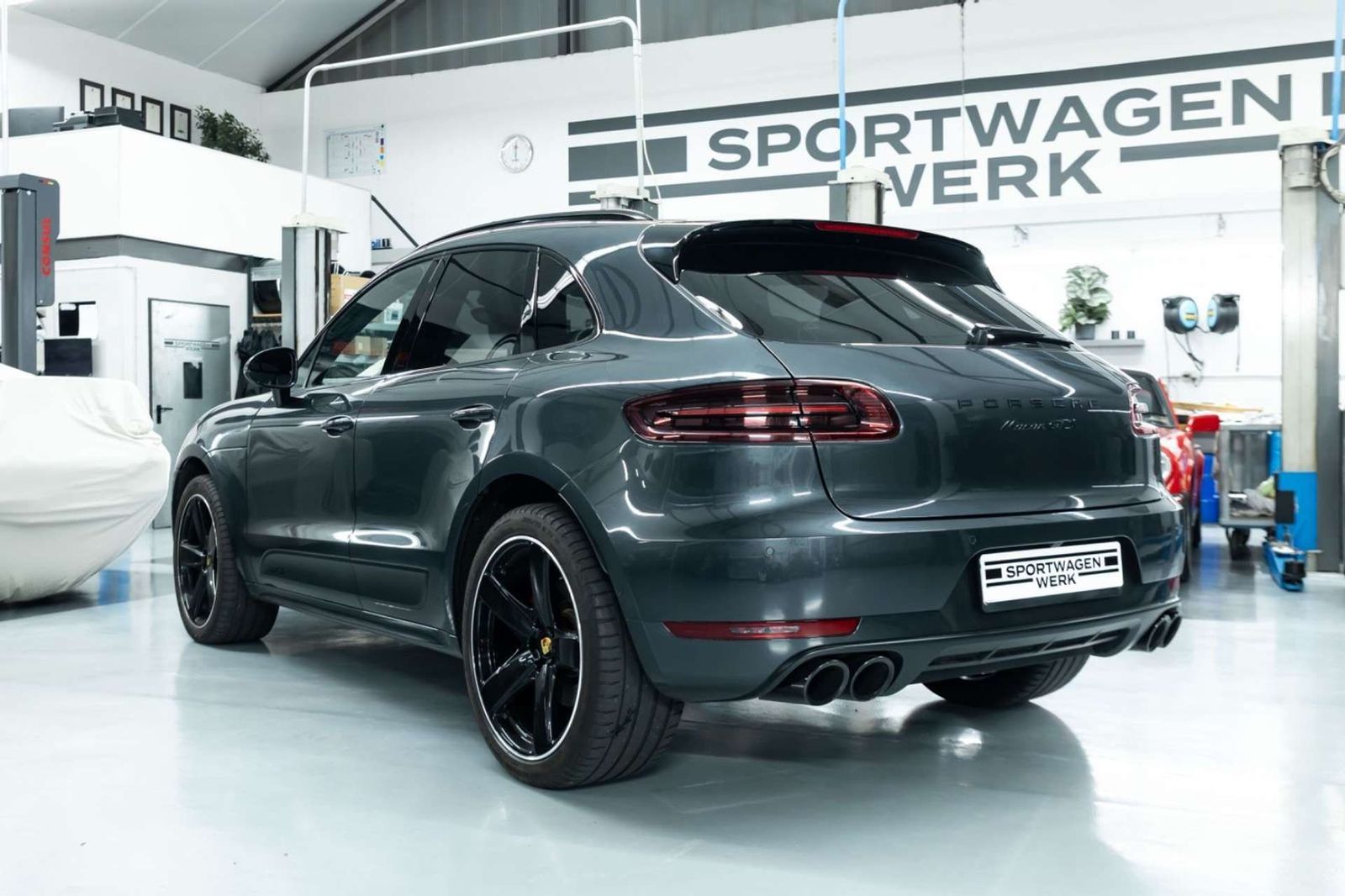 Fahrzeugabbildung Porsche Macan GTS I PDLS+ I Bose I 2. Hd I BRD