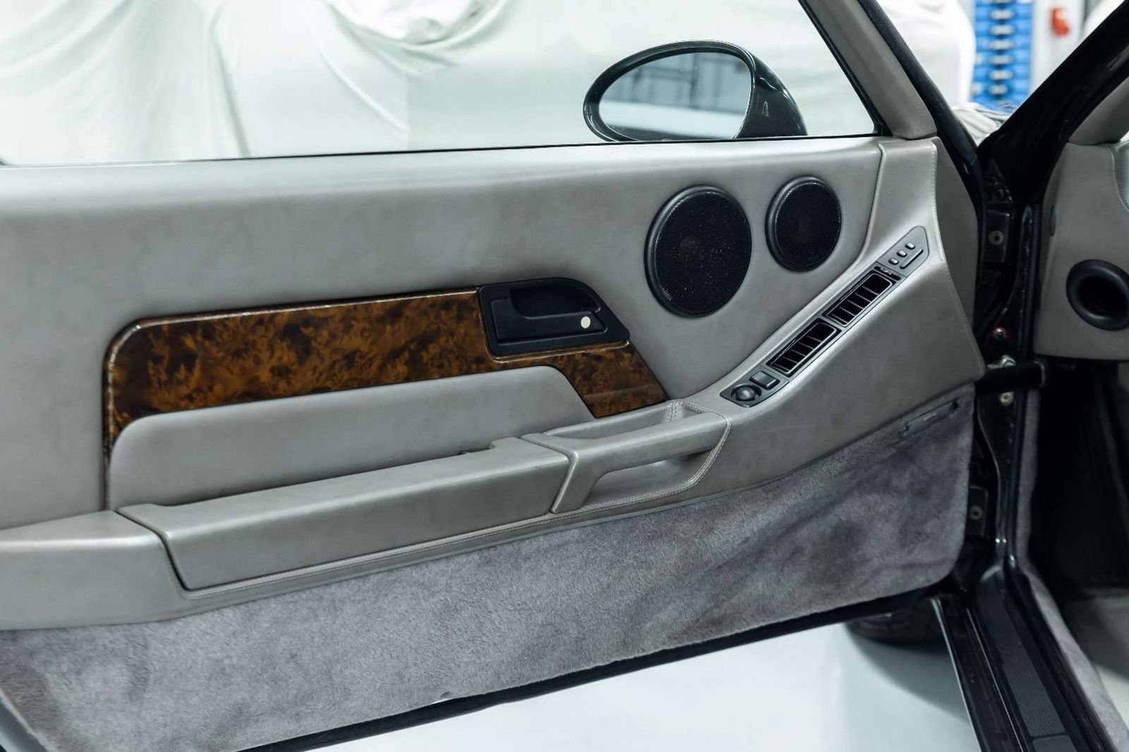 Fahrzeugabbildung Porsche 928 GTS I Holz I Raff-Leder I 3. Hd I BRD