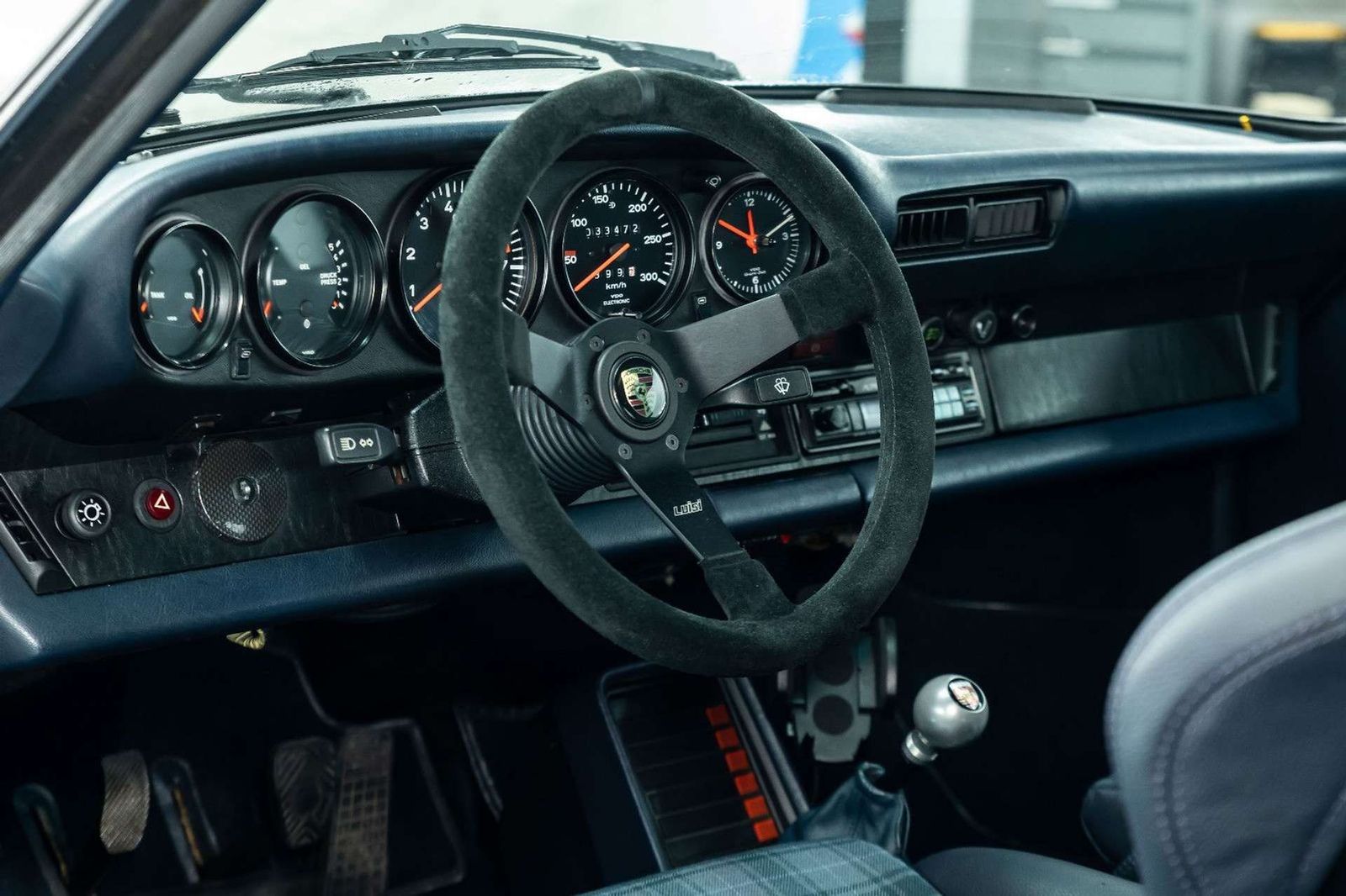 Fahrzeugabbildung Porsche 911 Carrera I 964 RS Optik I 964 Motor I Recaro