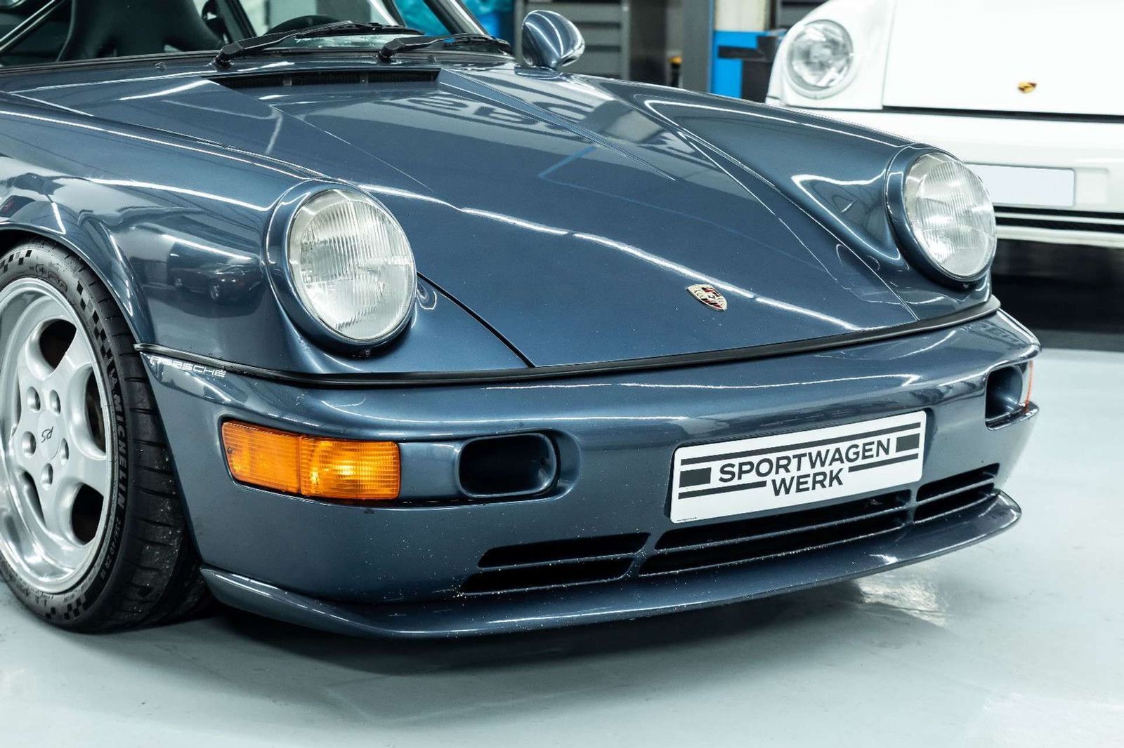 Fahrzeugabbildung Porsche 911 Carrera I 964 RS Optik I 964 Motor I Recaro