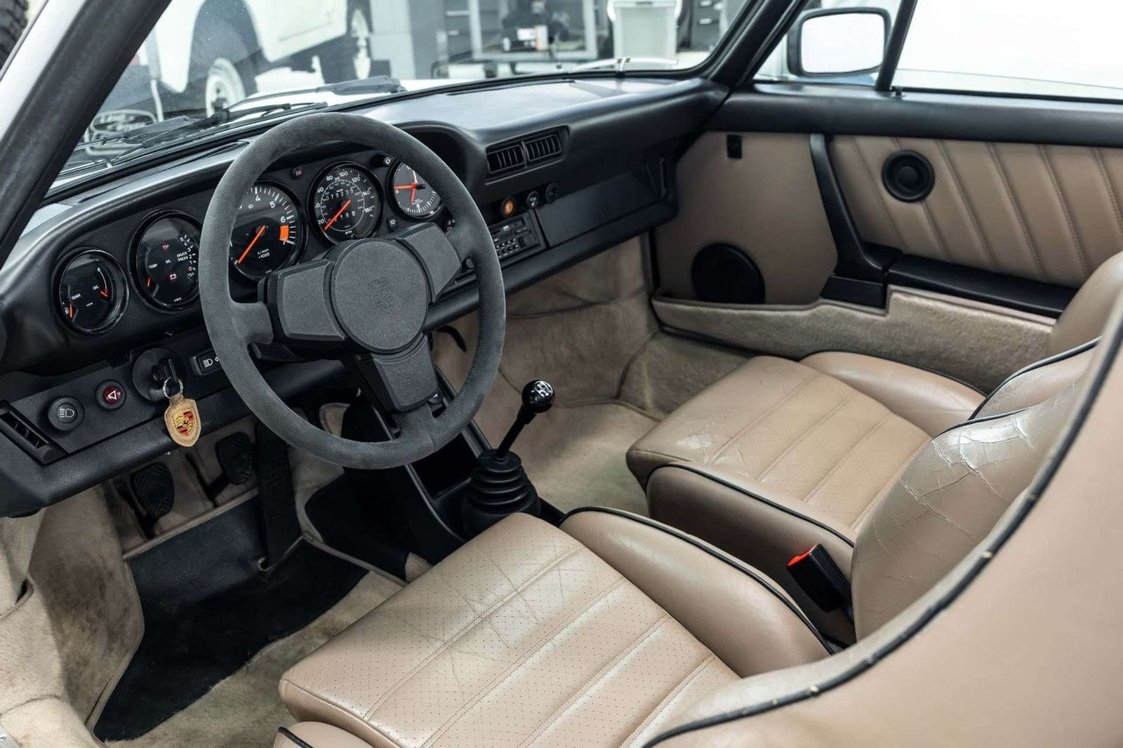 Fahrzeugabbildung Porsche 911 SC 3,0 Cabriolet I Top Zustand