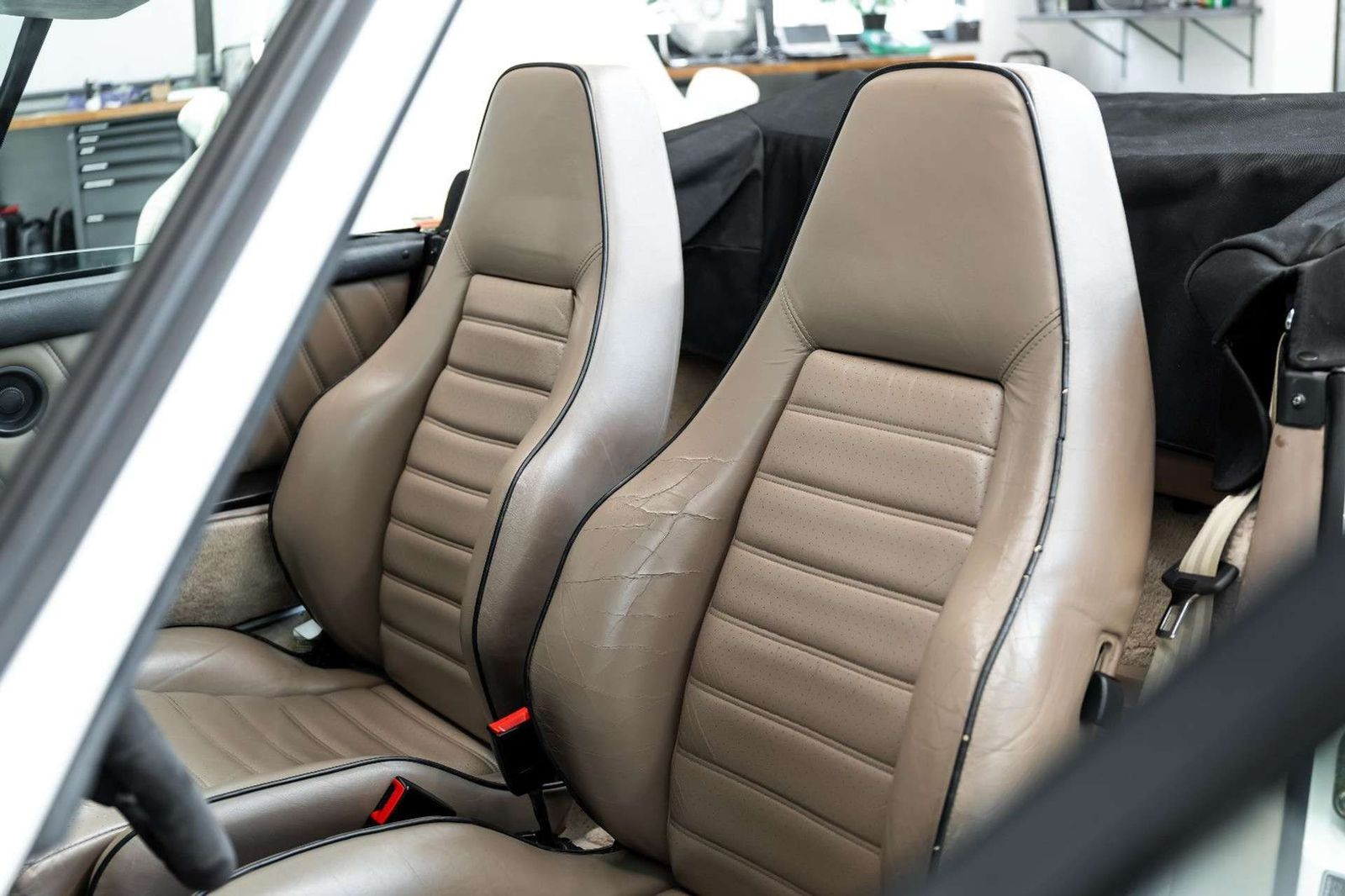 Fahrzeugabbildung Porsche 911 SC 3,0 Cabriolet I Top Zustand