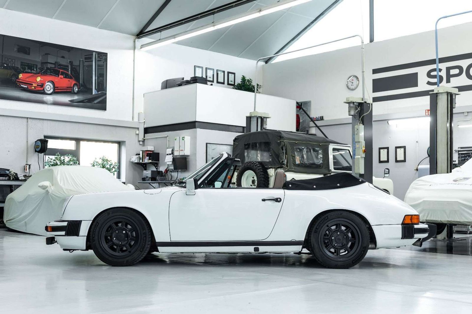 Fahrzeugabbildung Porsche 911 SC 3,0 Cabriolet I Top Zustand