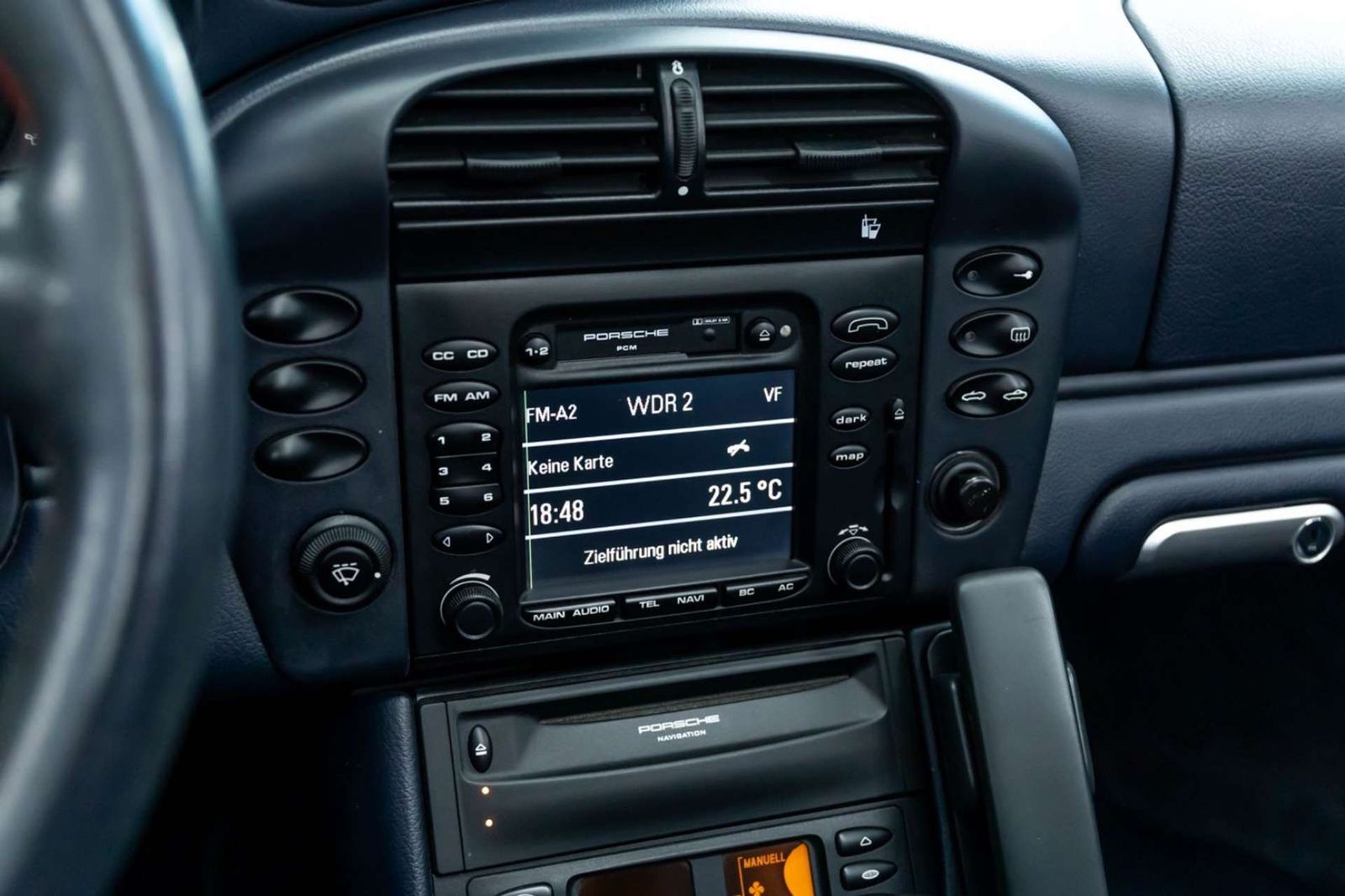 Fahrzeugabbildung Porsche 996 I 911 Carrera Cabriolet I Bose I 1. Lack