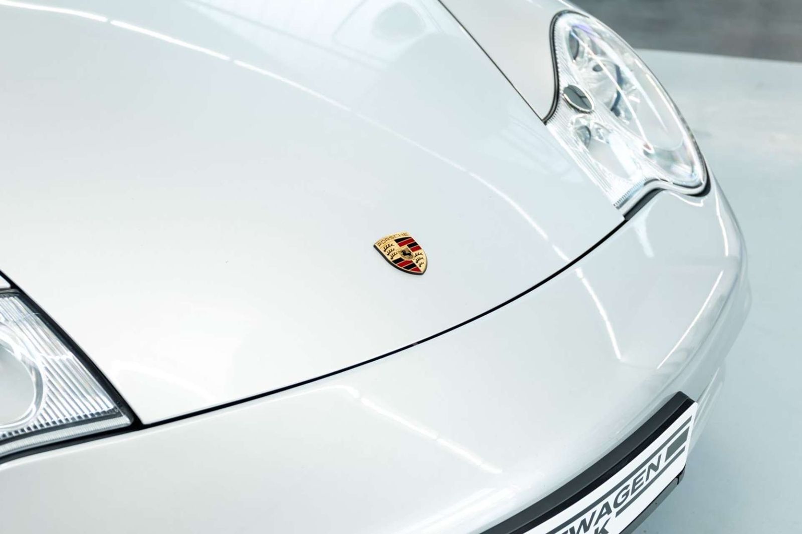 Fahrzeugabbildung Porsche 996 I 911 Carrera Cabriolet I Bose I 1. Lack