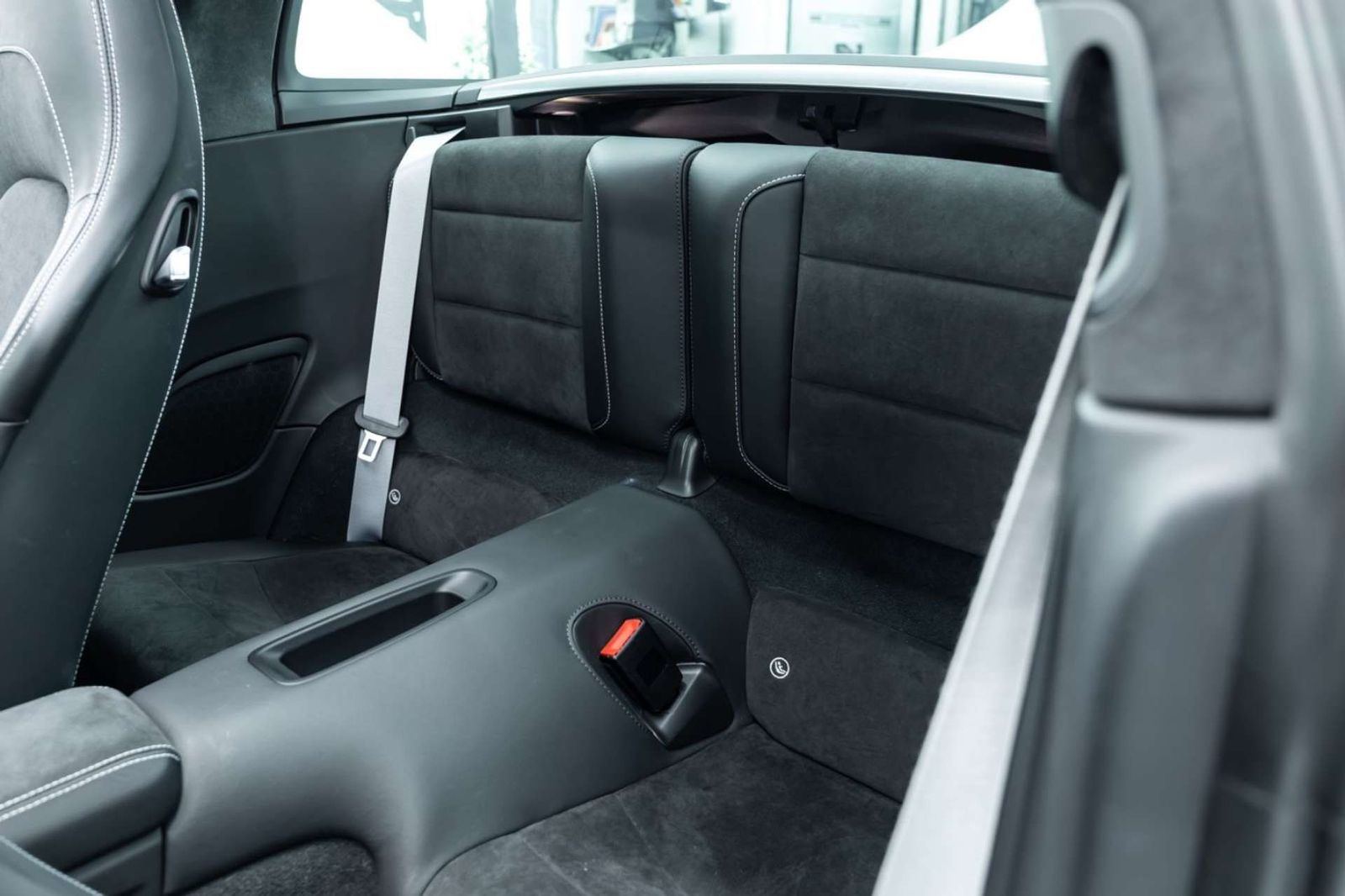 Fahrzeugabbildung Porsche 991 I 911 Carrera Targa 4 GTS I PDLS+ I Carbon