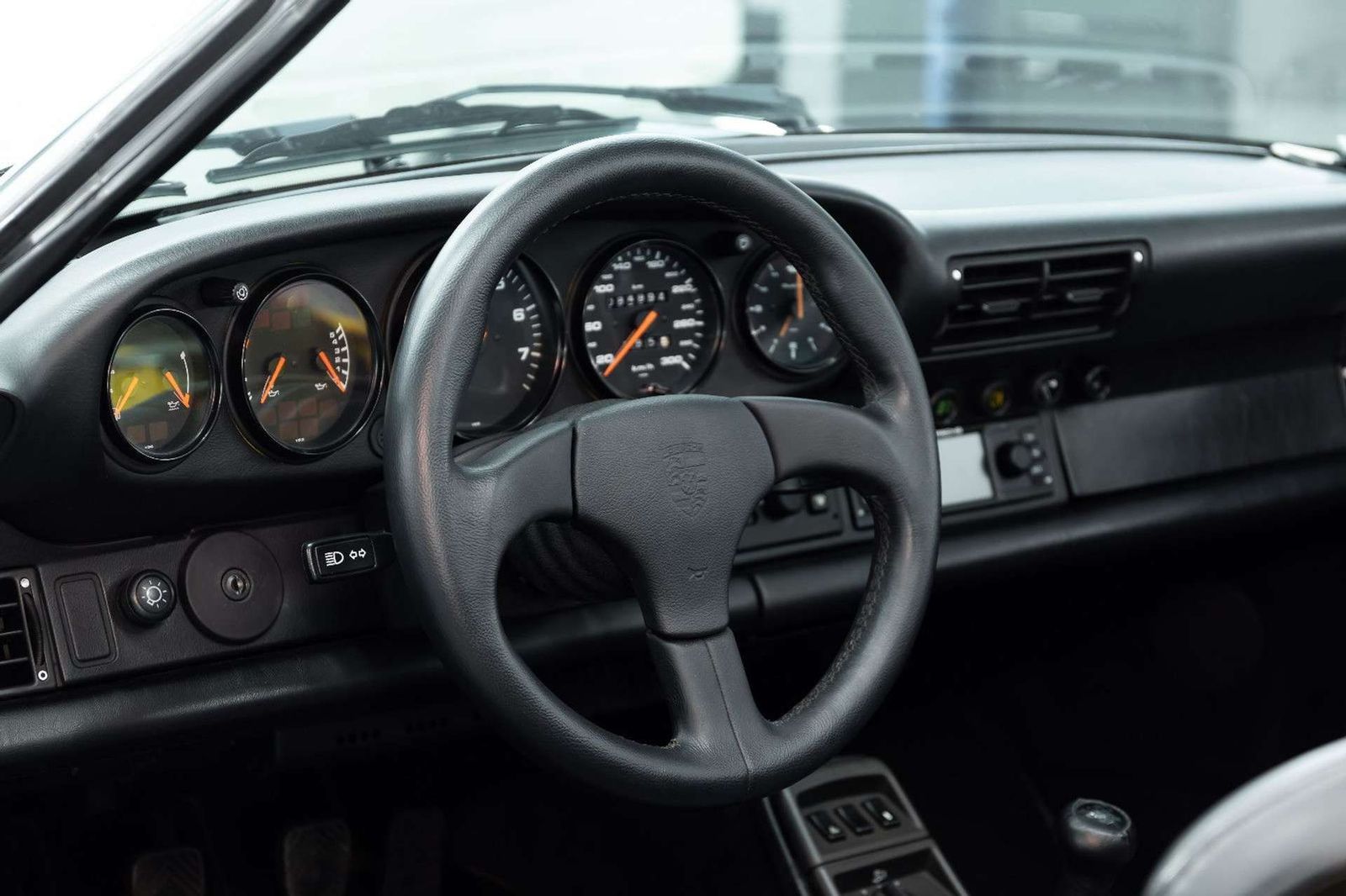 Fahrzeugabbildung Porsche 964 I 911 Speedster I RS Interior I Top Zustand