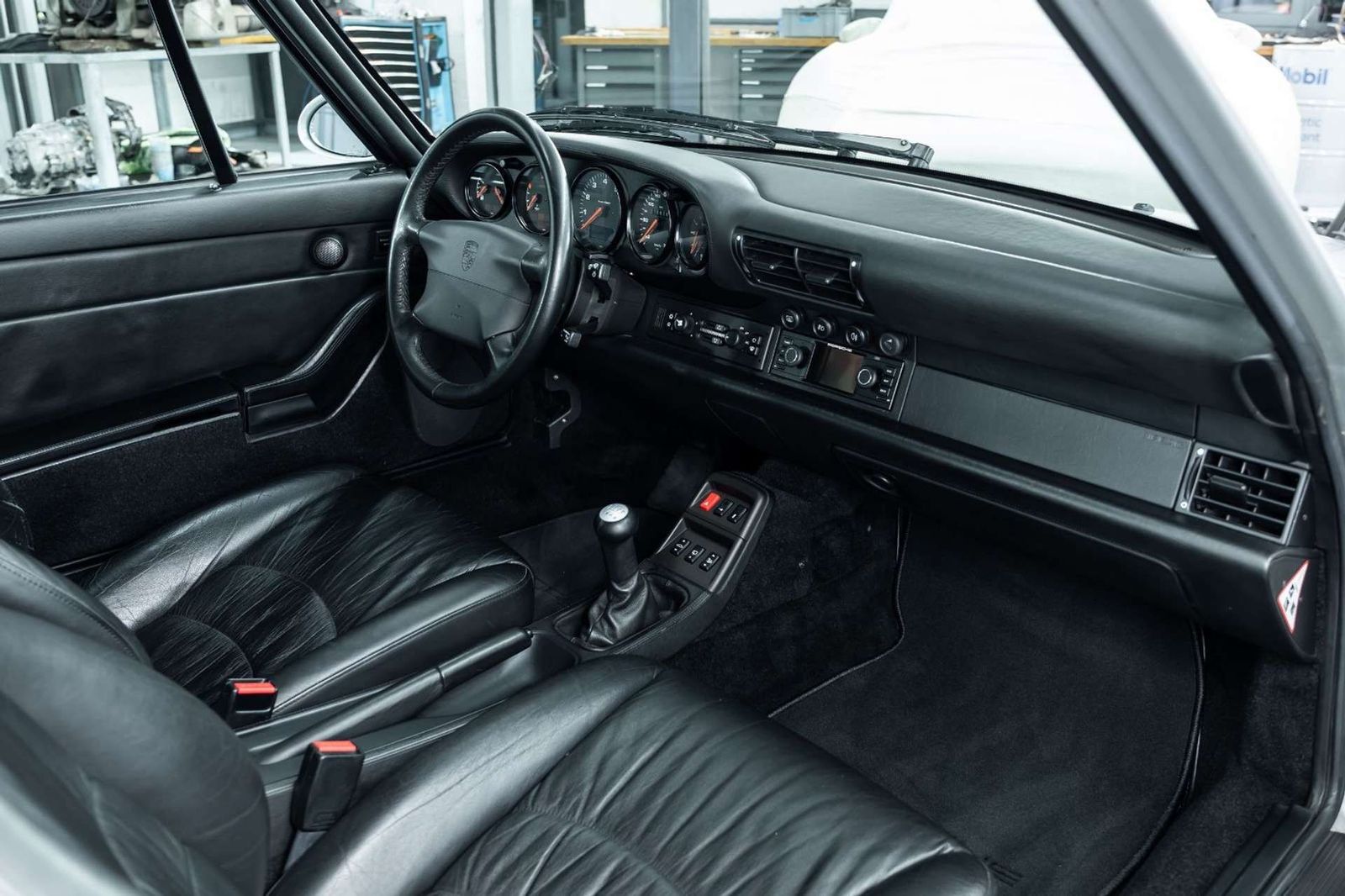 Fahrzeugabbildung Porsche 993 I 911 Carrera 4S I PCCM+ I Schalter I