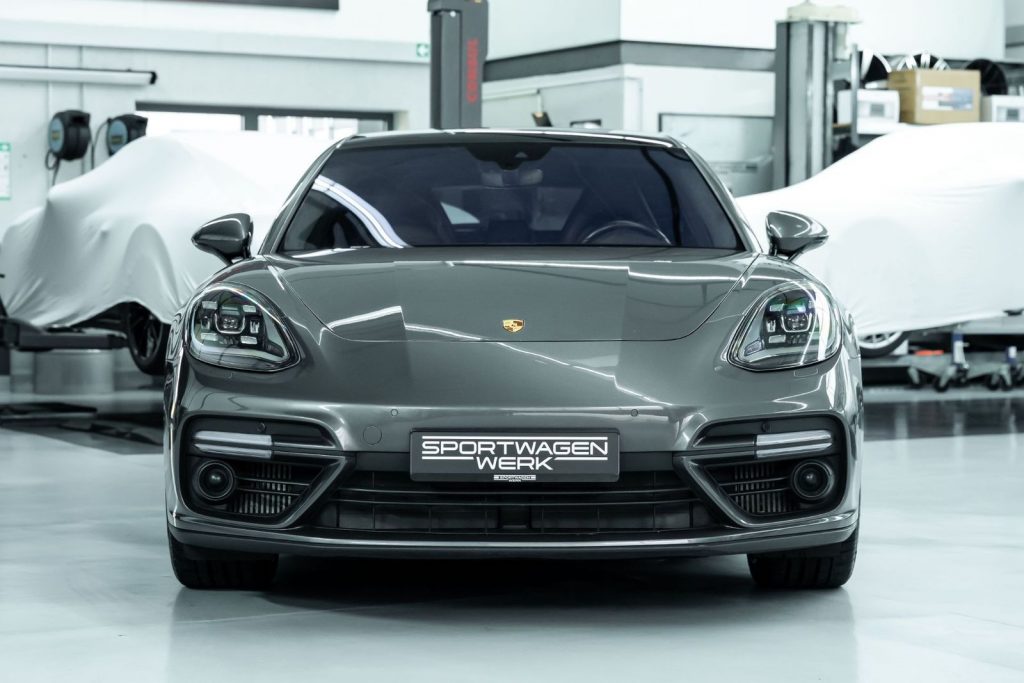 Porsche Panamera Turbo Sport Turismo