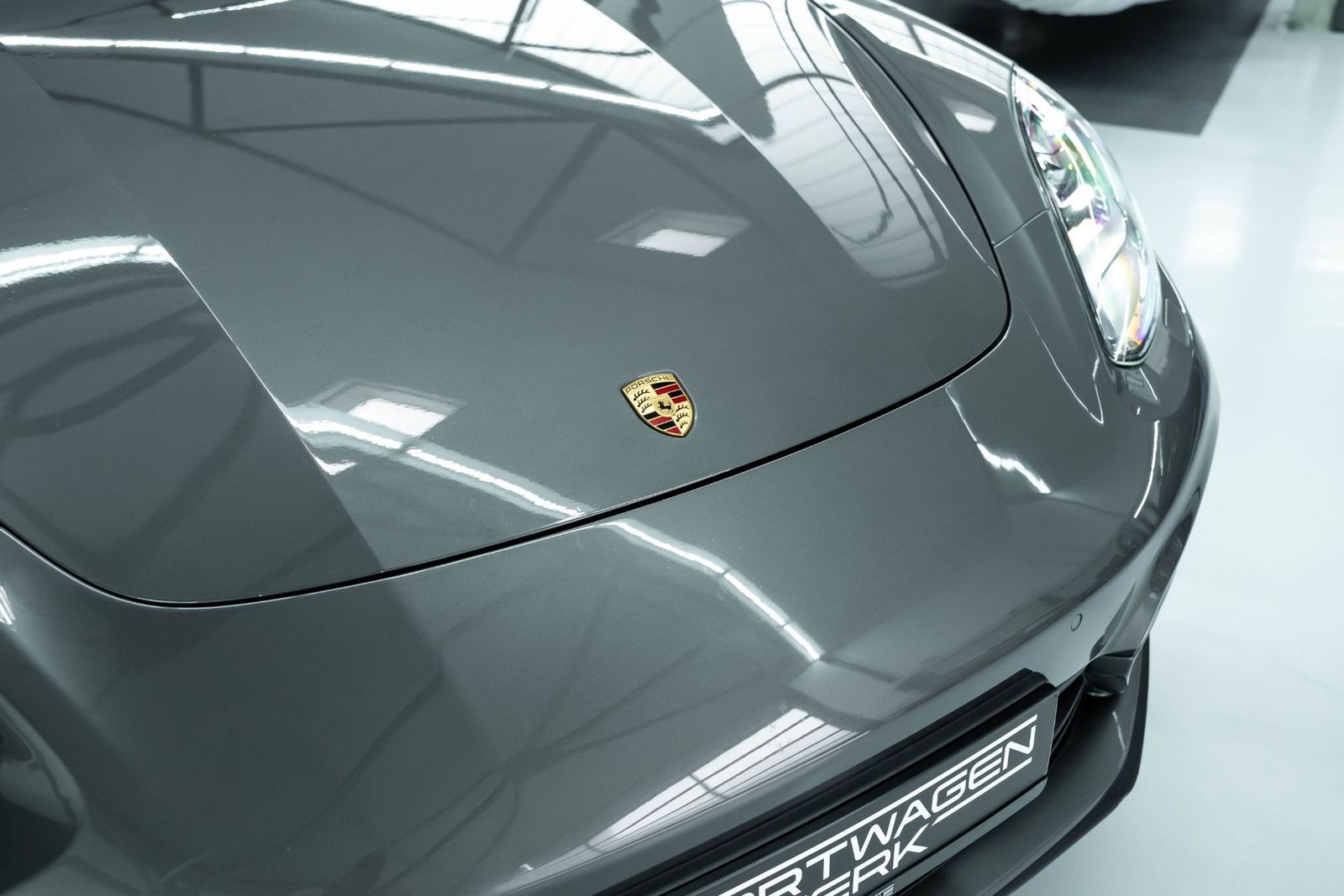 Fahrzeugabbildung Porsche Panamera Turbo Sport Turismo - Approved - PCCB