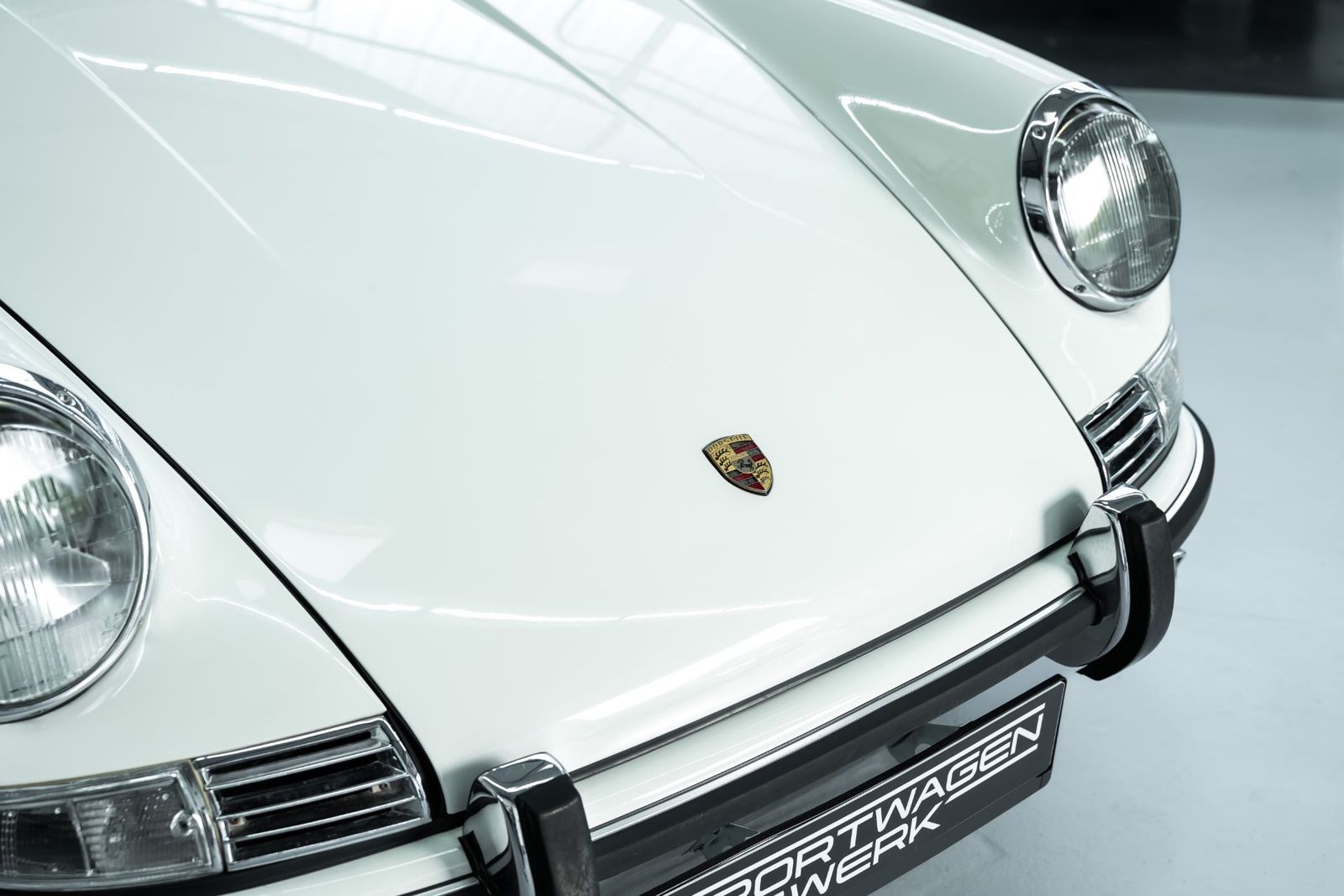 Fahrzeugabbildung Porsche 911 911 T 2.0 / Schaltgetriebe / 3.Hd