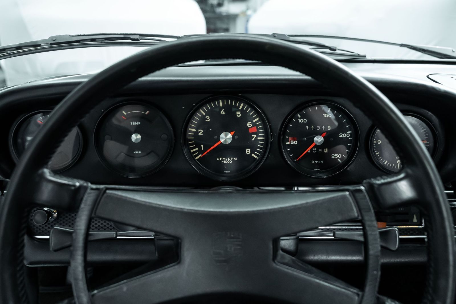 Fahrzeugabbildung Porsche 911 911 T 2.0 / Schaltgetriebe / 3.Hd