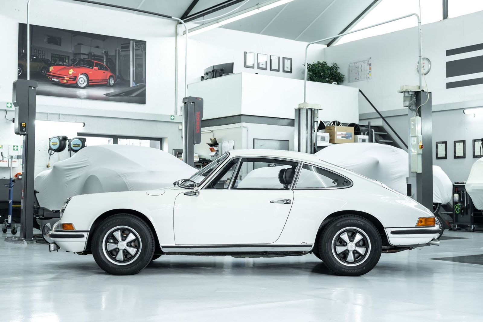 Fahrzeugabbildung Porsche 911 911 T 2.0 / Schaltgetriebe / 3.Hd