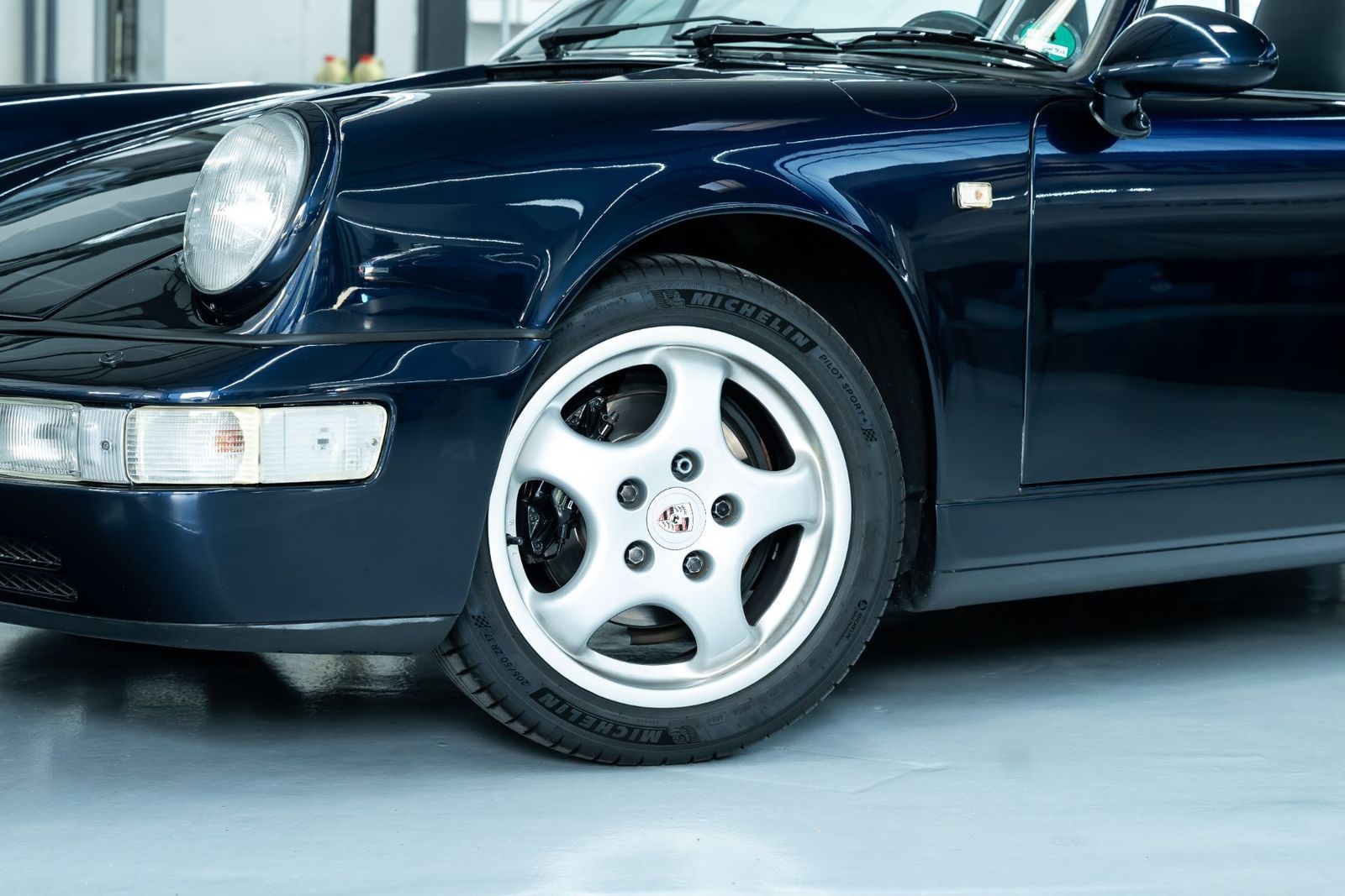 Fahrzeugabbildung Porsche 964 964 / 911 Carrera 2 / 3.Hd / BRD