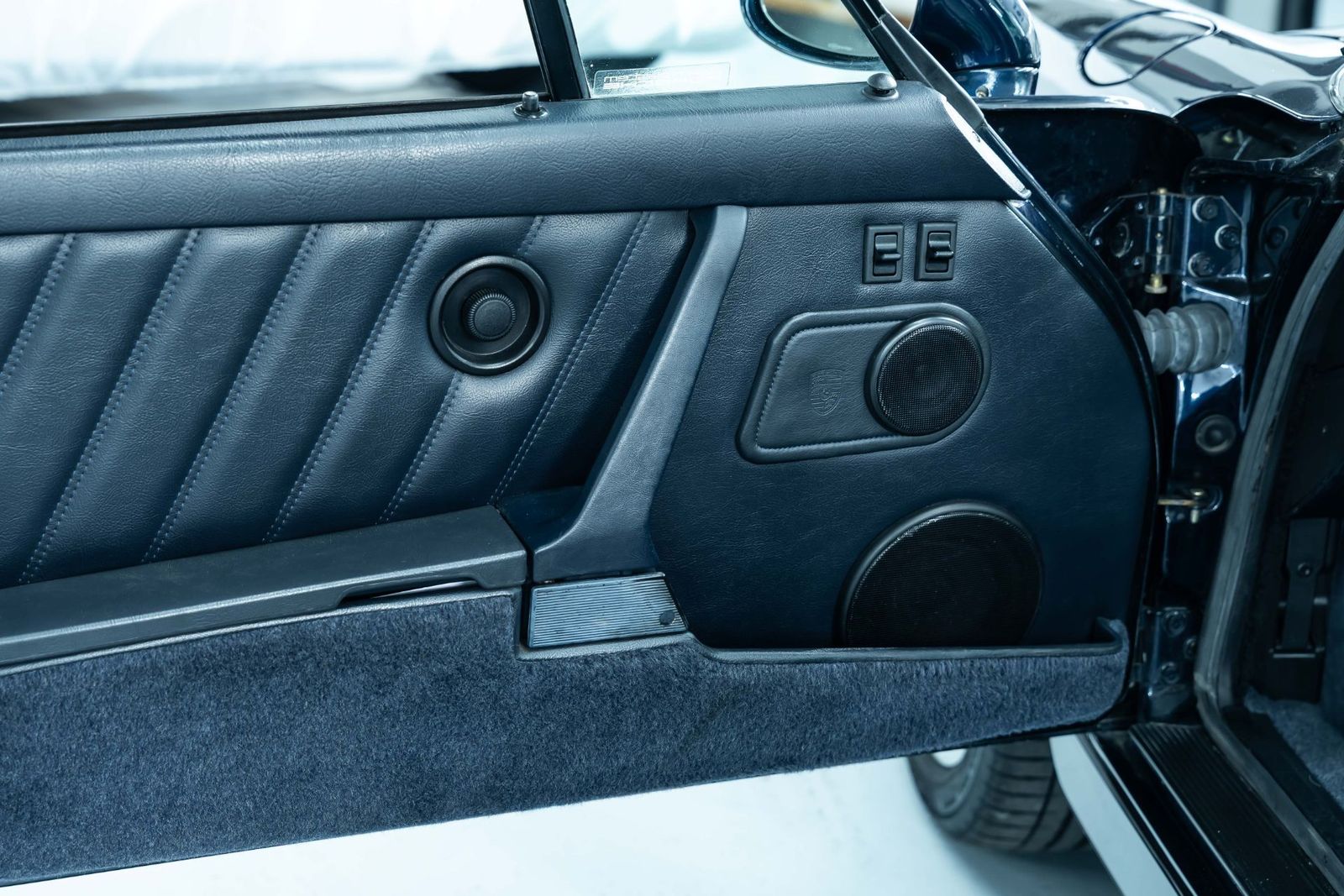 Fahrzeugabbildung Porsche 964 964 / 911 Carrera 2 / 3.Hd / BRD