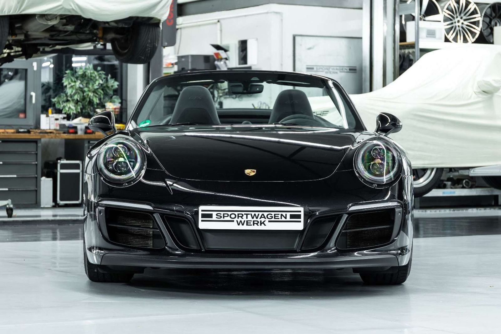 Fahrzeugabbildung Porsche 991 911 Carrera GTS Cabriolet I PDLS+ I Bose