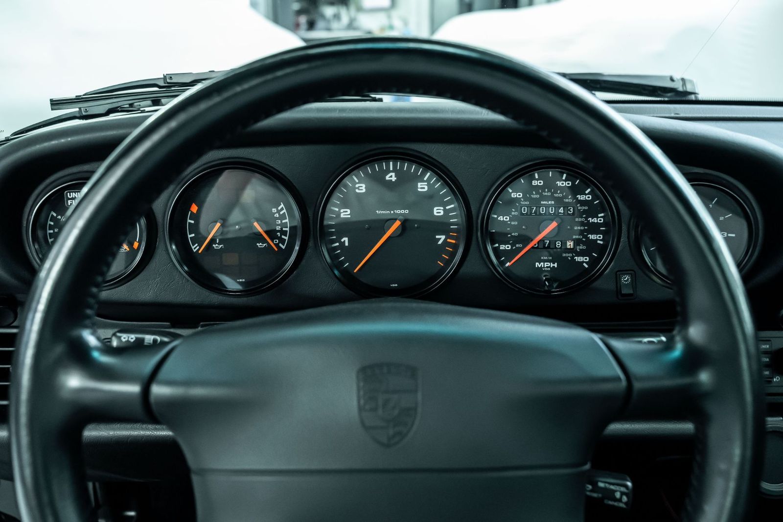 Fahrzeugabbildung Porsche 993 911 Carrera Coupé