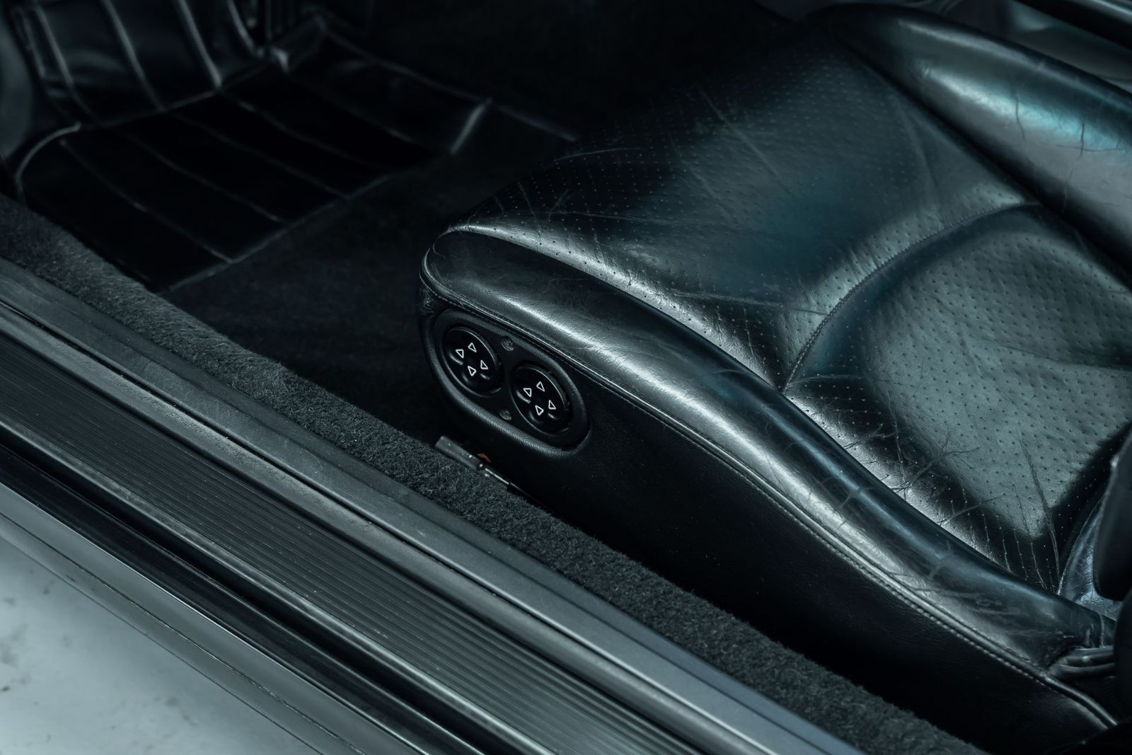 Fahrzeugabbildung Porsche 993 911 Carrera Coupé
