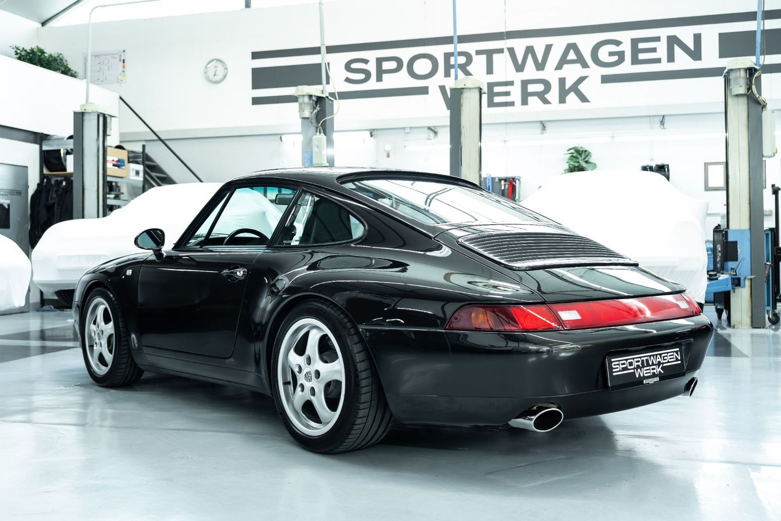 Fahrzeugabbildung Porsche 993 911 Carrera Coupé
