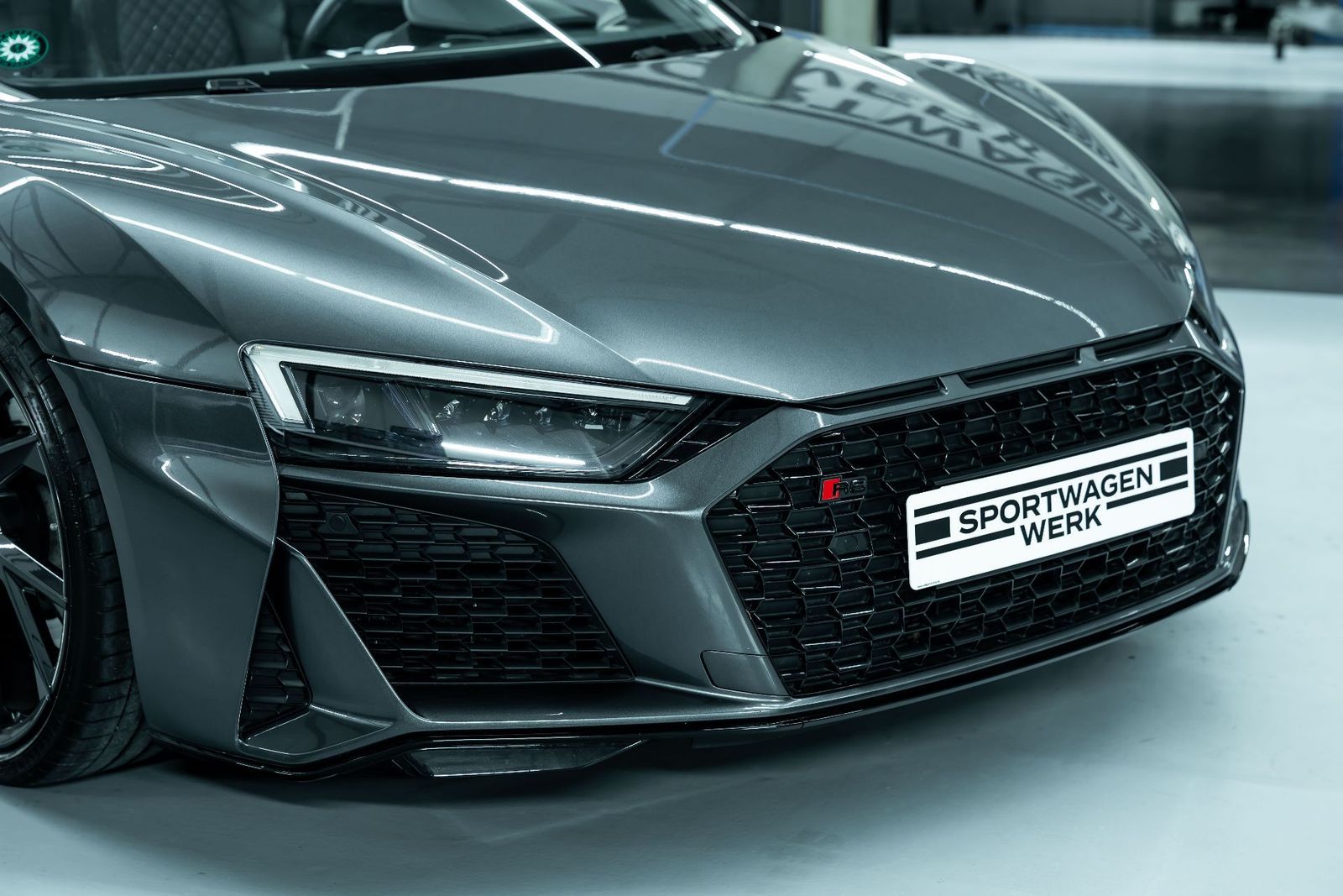 Fahrzeugabbildung Audi R8 5.2 FSI Quattro