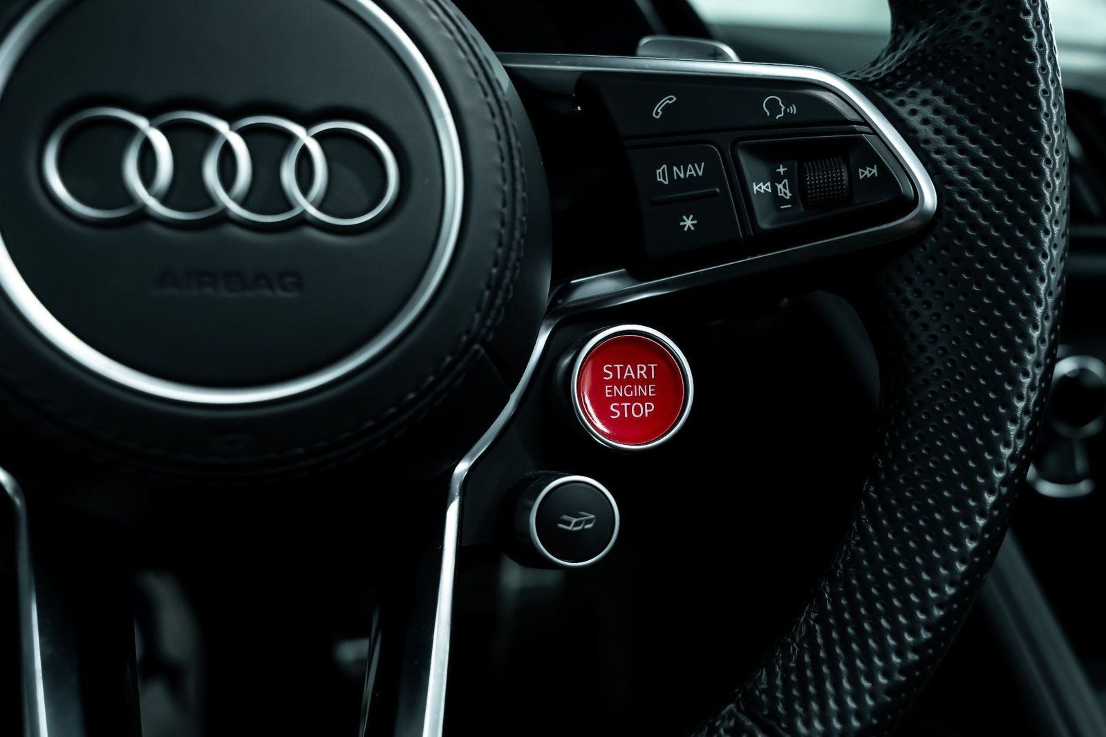 Fahrzeugabbildung Audi R8 5.2 FSI Quattro