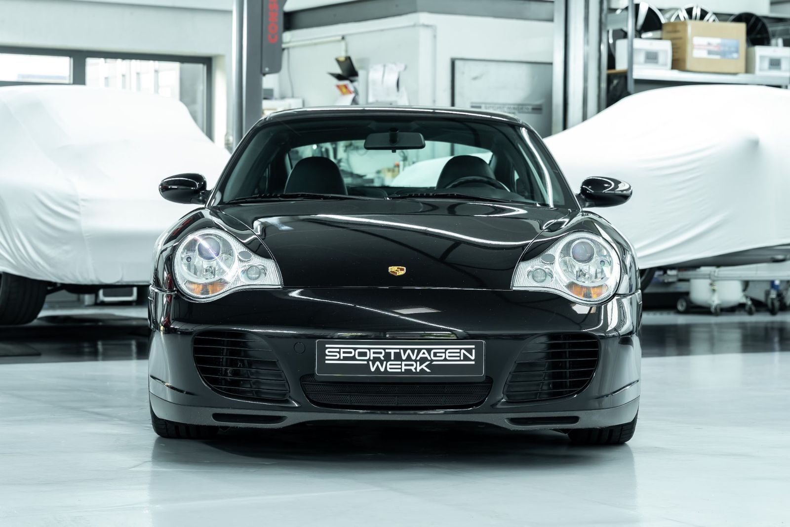 Fahrzeugabbildung Porsche 996 911 Carrera 4 S Coupe