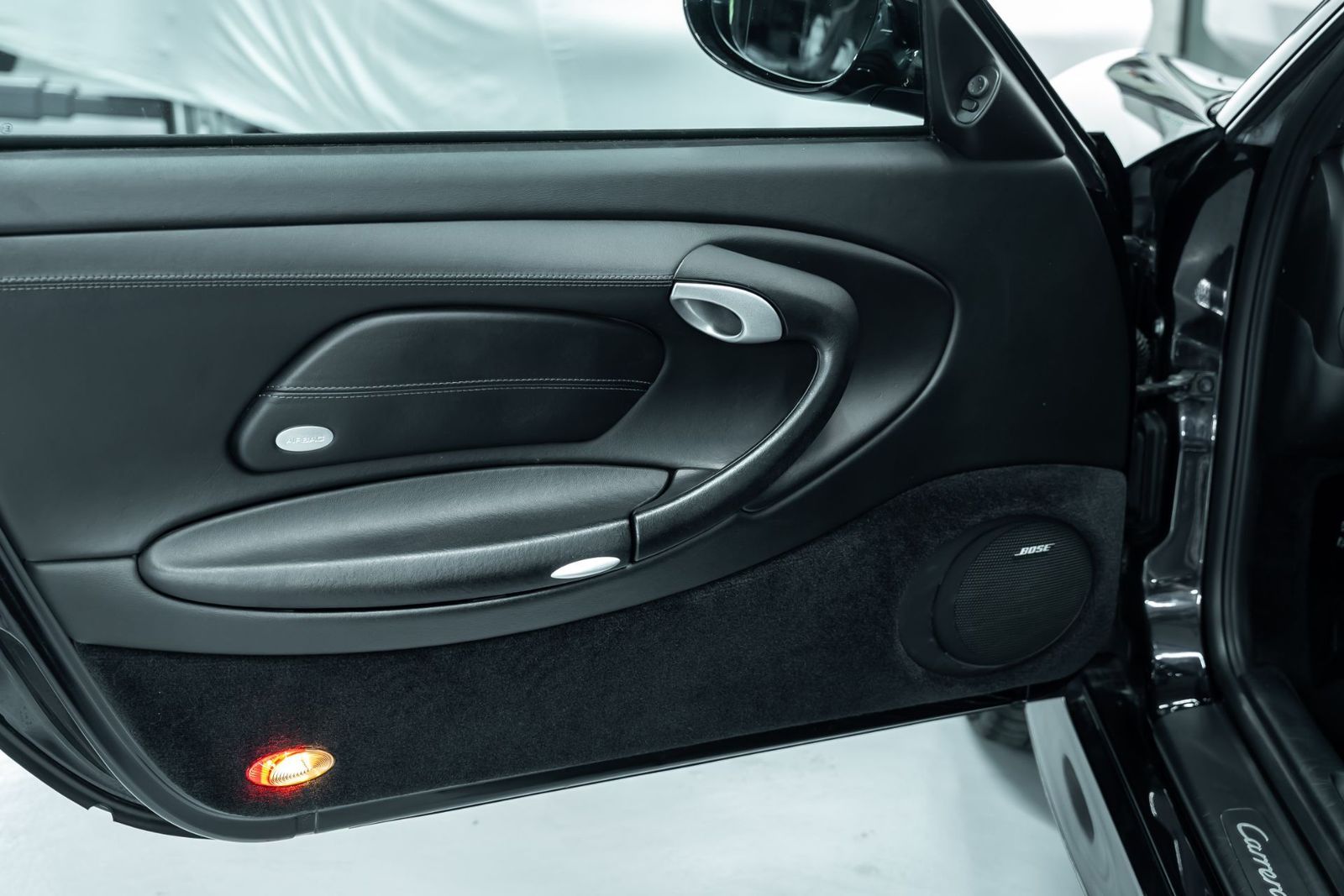 Fahrzeugabbildung Porsche 996 911 Carrera 4 S Coupe
