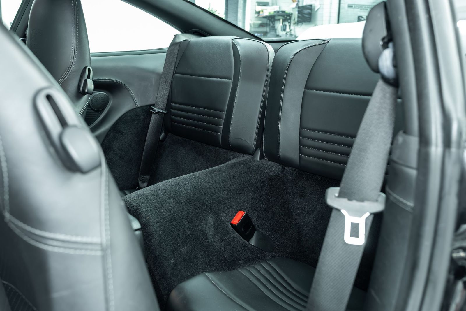 Fahrzeugabbildung Porsche 996 911 Carrera 4 S Coupe