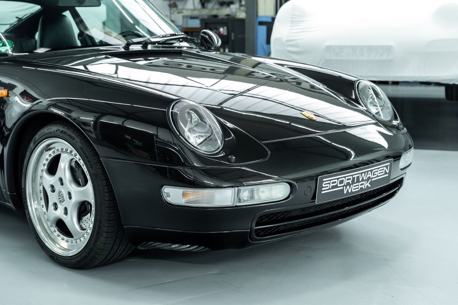 Fahrzeugabbildung Porsche 911 Carrera Coupé Tiptronic