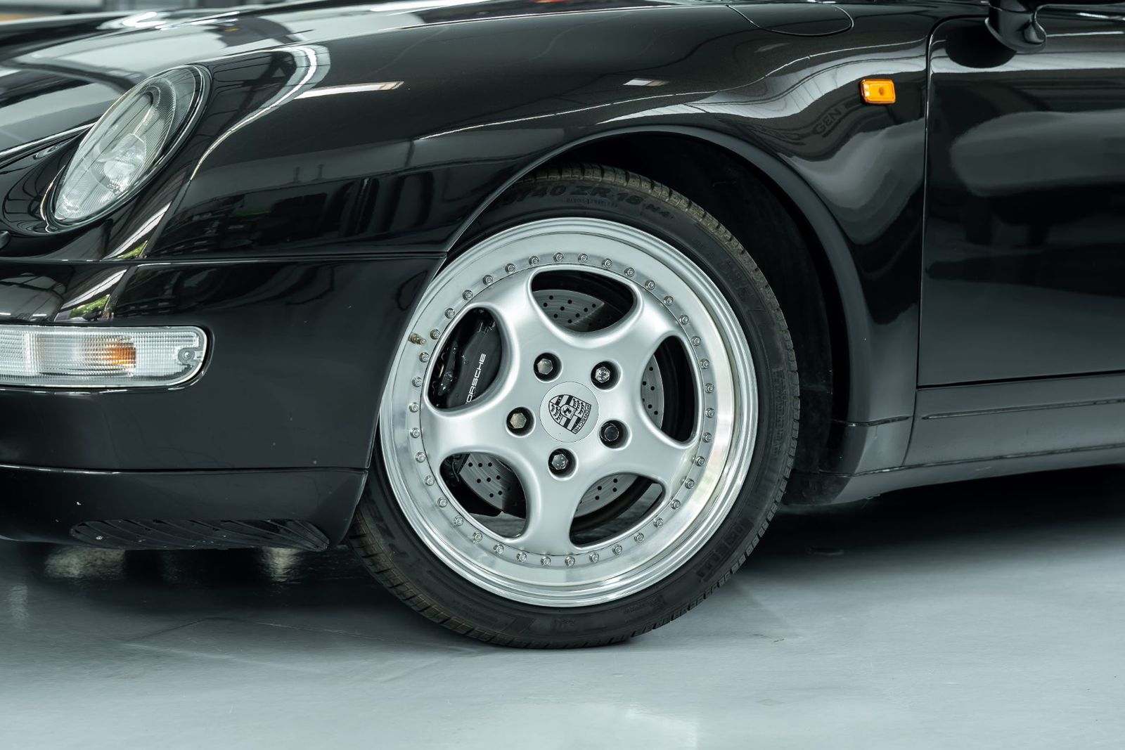 Fahrzeugabbildung Porsche 911 Carrera Coupé Tiptronic